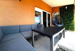 Komfortabel eingerichtetes Apartment im Süden der Insel Ciovo, mit schönem Blick auf das Meer - Trogir - 0