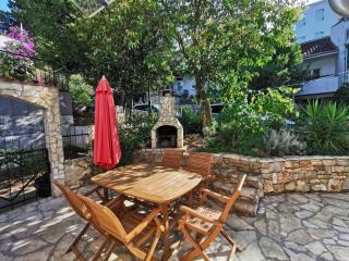 Apartment Bella Mit Balkon Und Terrasse In Necujam - Nečujam - 2