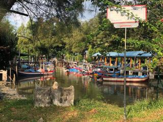 Quadruple Traditional Wooden GuestHouse - Balik Pulau - 3