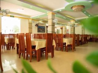 Huy Hoàng Hotel Hải Tiến - Trung Ngoai - 9