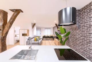 Old Town Carniceria Vieja by Next Stop Bilbao - 9