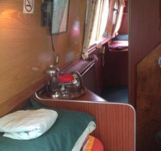 Stone - Boat - Sleeps 4 - Pet Friendly - 85ws - Stone - 8
