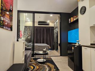 Free Airport Pick Up ! 12th Floor Cozy Studio Room, 5 mins walk to IconSiam & BTS - Bangkok - 9