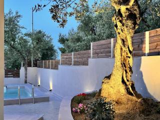 La casa di Bei-peaceful and secluded retreat with private pool- By Villa Mana Gers - Dhrákas - 3