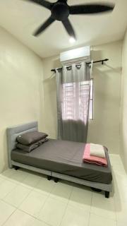 Sofea Homestay Tasek Gelugor - Kampong Kubang Menderong - 4