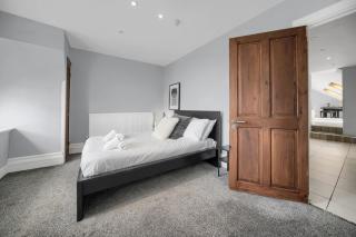 Luxury Penthouse Suite - Swansea Central - Beach - Swansea - 1