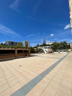 Le Corbusier Pool AC Parking Benalmádena Andra - Benalmádena - 4