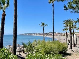Beachside Vacation Apartment in Casares Playa - San Luis de Sabinillas - 2
