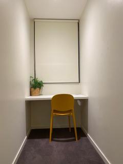 Cozy Suite - Clayton North - 9