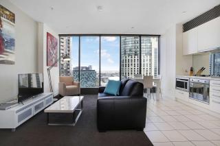 Modern 1BR Freshwater with Views by Corporate Keys - Melbourne - 0