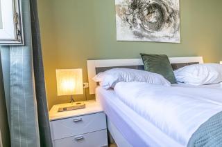 Cozy 2BR Apt Prime Vienna Location for Longstays - Viena - 2