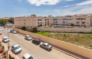 Stunning Apartment In Torrevieja - Torrevieja - 6