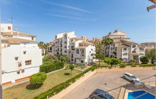 Stunning Apartment In Torrevieja - Torrevieja - 2