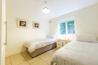33A Steepleview - Trim - 4