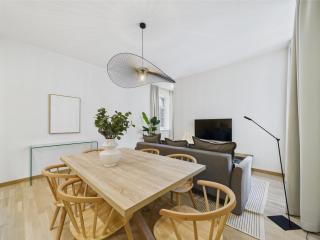 Central 2BR Apartment - 10min to Old Town - Riga - 3