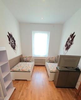 FRANKES SLEEP INN, 4, 2, 1 Raumwohnungen, Sauna - Velbert - 2