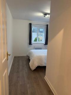 Modern Apt commute to Edinburgh - Livingston - 6