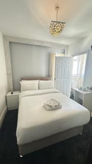 Thai Lanna Inn & Spa Ltd - Loughborough - 2