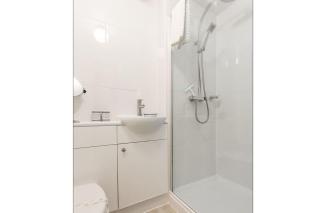 Sandpiper - Moments from Baiter Park and Waterfront - 1