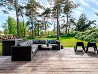 Holiday Home Sylva - 150m from the sea by Interhome - Knebel - 1