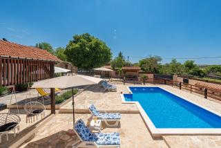 Holiday Home Burgija with pool - Benkovac - 7