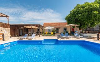 Holiday Home Burgija with pool - Benkovac - 6