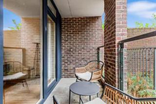 Scenic Stratford Stay Modern with Balcony 10 mins from ABBA - Londra - 2