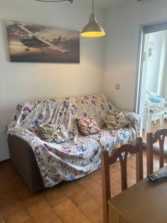 GLORIA CRESPO Poblat Tipic - Canal - Empuriabrava - 1
