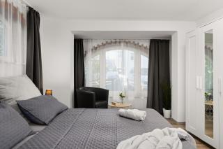Mola Apartments-Ferienwohnung für 5 Personen-separater Eingang-Gratis Parkplatz-Terrasse-Grill-Highspeed WLAN-auch für Langzeit geeignet - 3