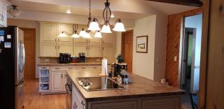 Northern Lights House by Leavetown Vacations - - 8