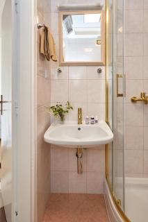 Johnny's place with free parking & balcony - Dubrovnik - 6