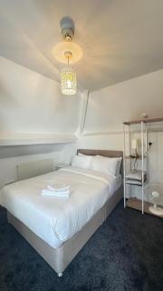 Thai Lanna Inn & Spa Ltd - Loughborough - 7