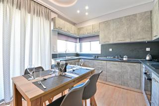 Elegant Sea View Stay - Piraeus Port - Pireo - 5