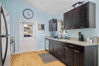 Ocean Oasis - Rockaway Beach - 3