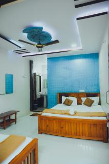 Marigold Stay INN - Hampi - 2