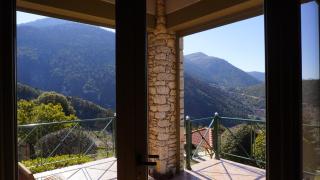 Villa Nano Kalavryta Βίλα στο βουνό με τζάκι κοντά στο χιονοδρομικό - 1