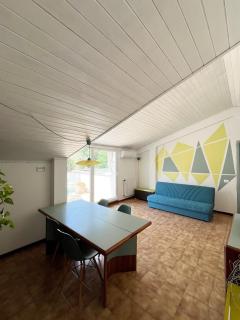 Casina T&A - Formia - 1