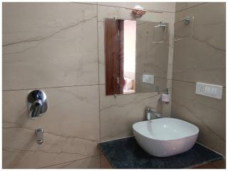 GANGTOK HOTEL KiNg# Near Eastern Church - A Premium Hotel In Gangtok - Gangtok - 1