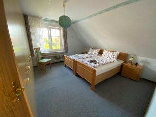 Geräumige Ferienwohnung Mit Garten Und Grill - Berumbur - 3