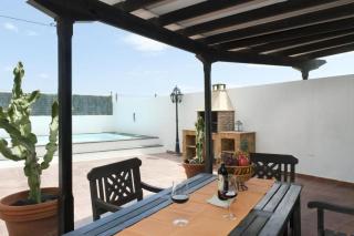 Komplett Ausgestattetes Ferienhaus In Bester Lage, - Costa Teguise - 0