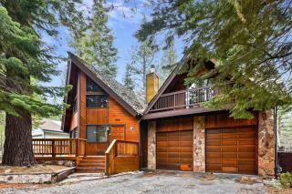 Woodland Views, Bbq And Large Games Room - South Lake Tahoe - 0