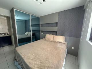 Apto Completo Ponta Verde 1 Quarto, a Passos da Praia, Piscina, Varanda e Garagem - Maceió - 6