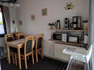 Schönes Ferienhaus Mit Grill, Terrasse Und Garten - 4