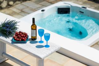 Mykonos Coastal Retreat - Giovanna's Beachfront Escape with Jacuzzi - Mykonos ciudad - 7