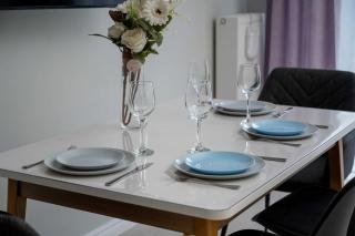 Charming Studio with Balcony in Wrocław's Nadodrze by Noclegi Renters - 2