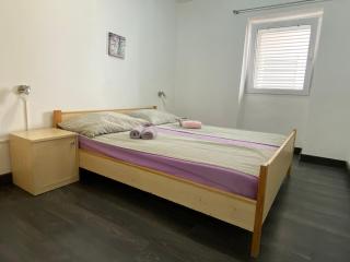 Charmante Wohnung In Vodice Mit Schöner Terrasse - Vodice - 9