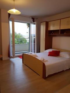 Strandappartement Ana Mit Meerblick Und Garten - Murter - 2