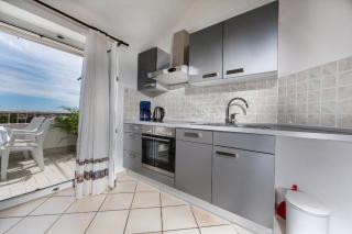 Wohnung In Pjescana Uvala Mit Großer Terrasse - Pula - 9