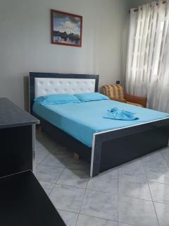 Affordable, Beachfront Apartment - Durazzo - 6