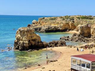 Albufeira Tropical View 2 by Homing - Sesmarias - 0